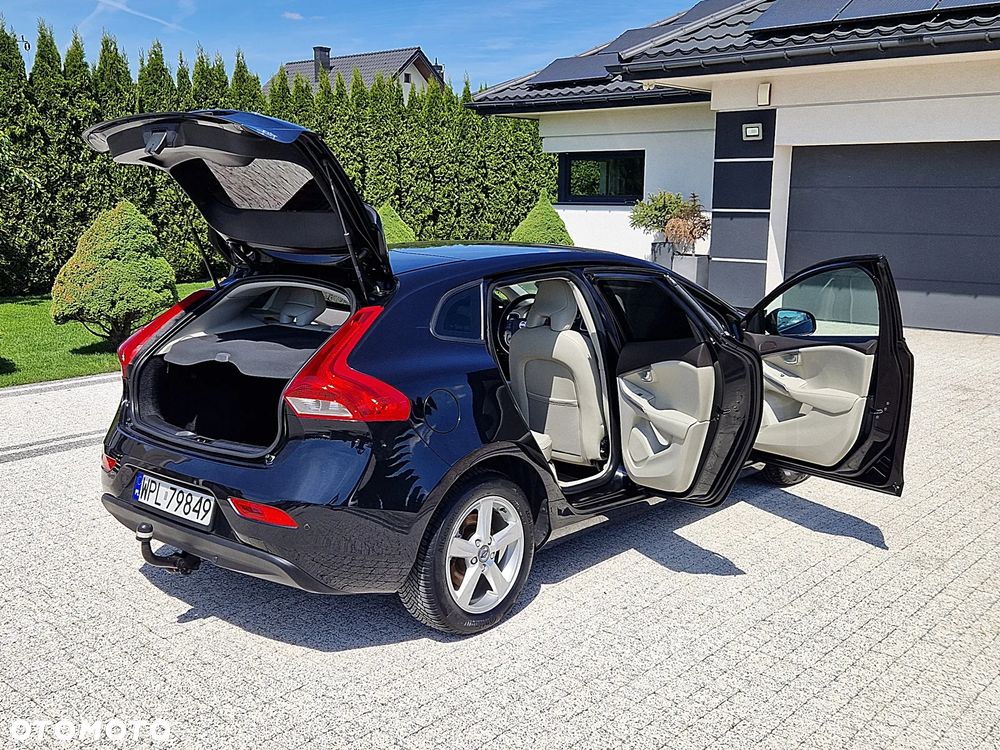 Volvo V40 D2 Ocean Race - 9