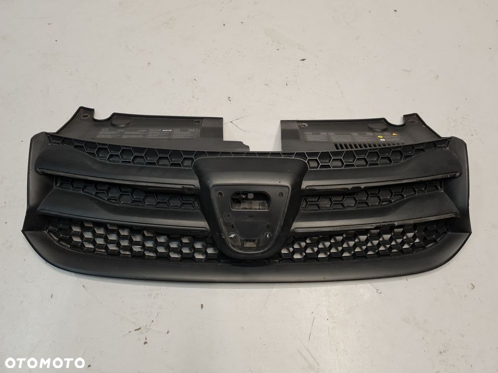 ATRAPA GRILL DACIA SANDERO LOGAN II STEPWAY 2012 2017 - 1