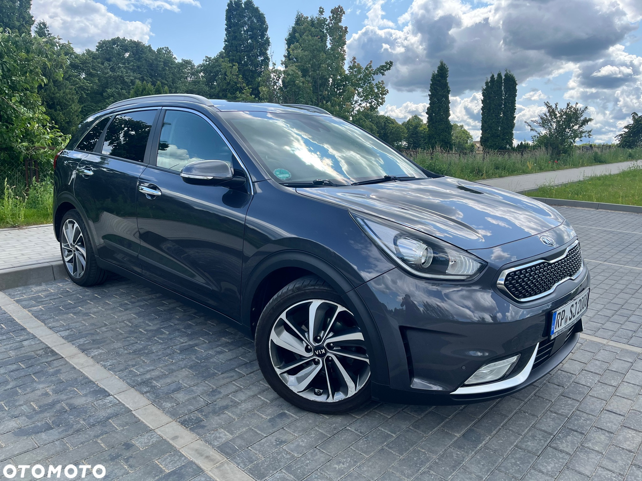 Kia Niro 1.6 GDI Hybrid XL - 2