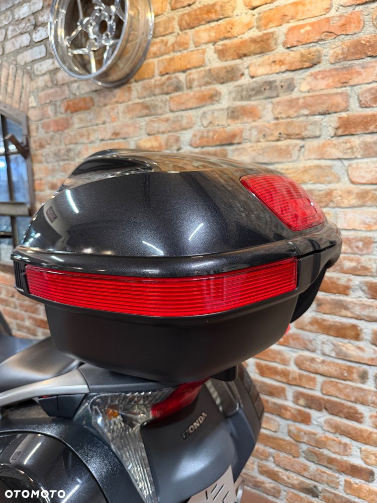 Honda Deauville - 21