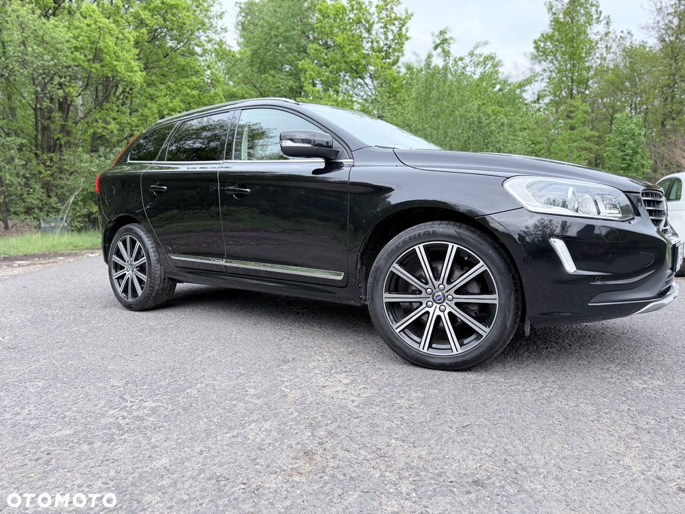 Volvo XC 60 D4 AWD Summum - 3