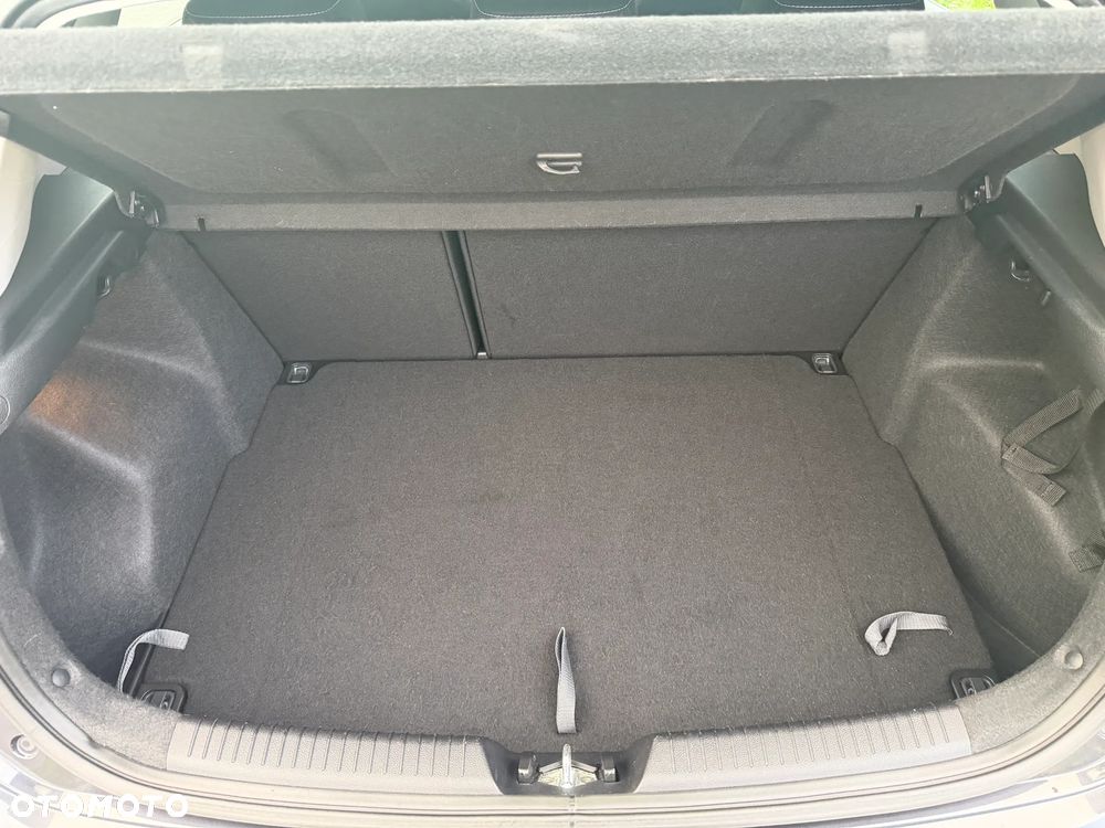 Kia Ceed 1.6 CRDi 136 DCT ISG GT Line - 32