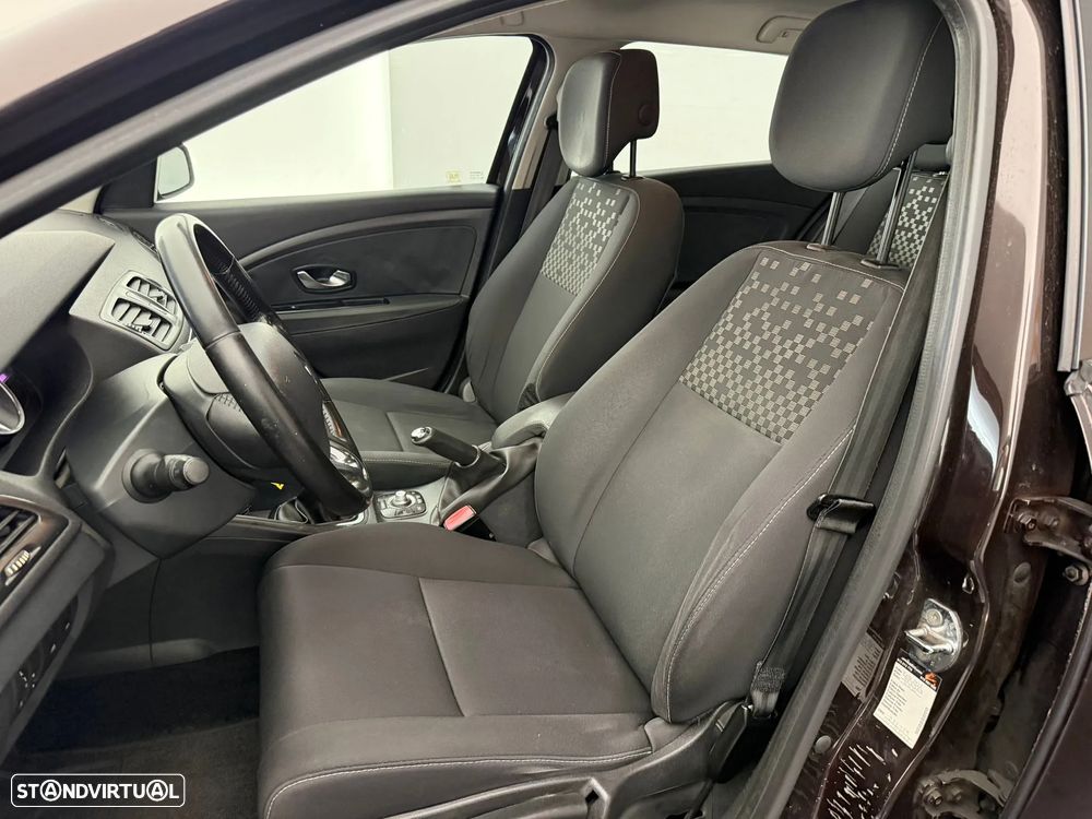 Renault Mégane Sport Tourer - 5