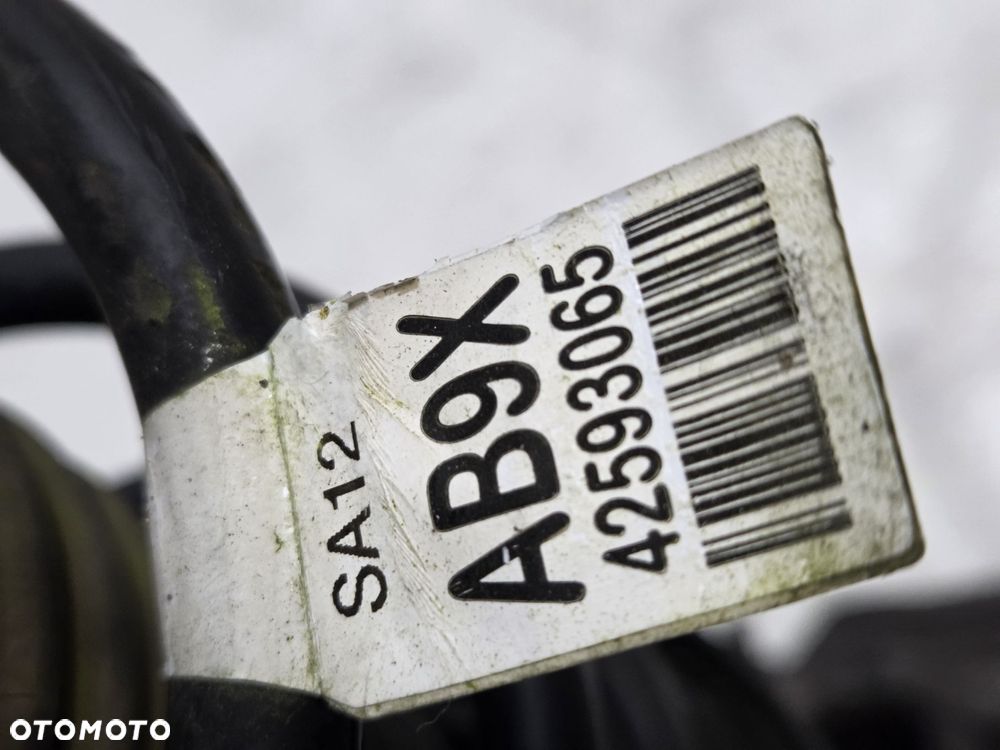 MCPHERSON ZWROTNICA PRAWY PRZÓD OPEL KARL 1.0  42504998 - 10