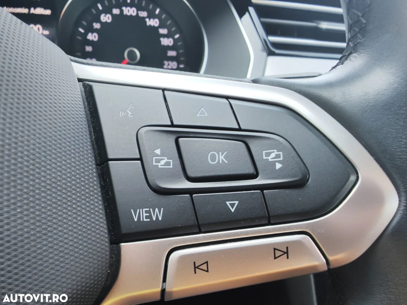 Volkswagen Passat - 18