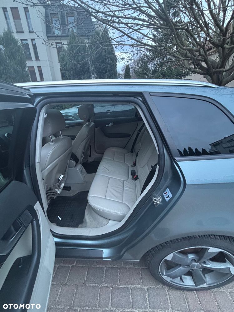 Audi A3 Sportback 2.0 TDI DPF Ambiente - 3