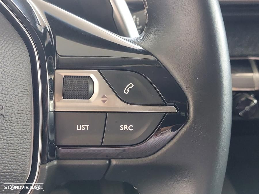 Peugeot 5008 1.2 PureTech Allure EAT8 - 22