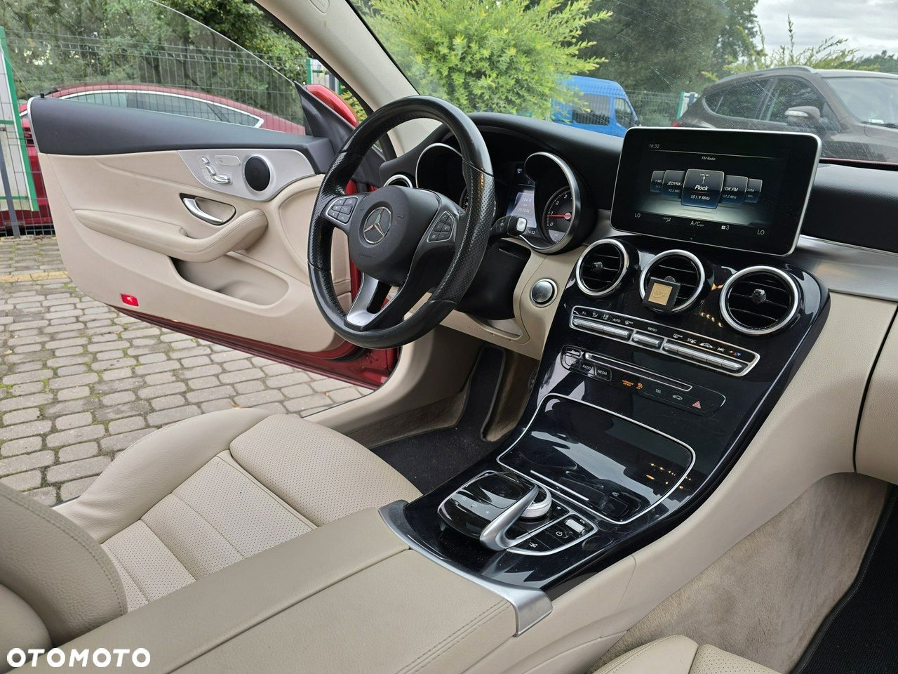 Mercedes-Benz Klasa C - 12