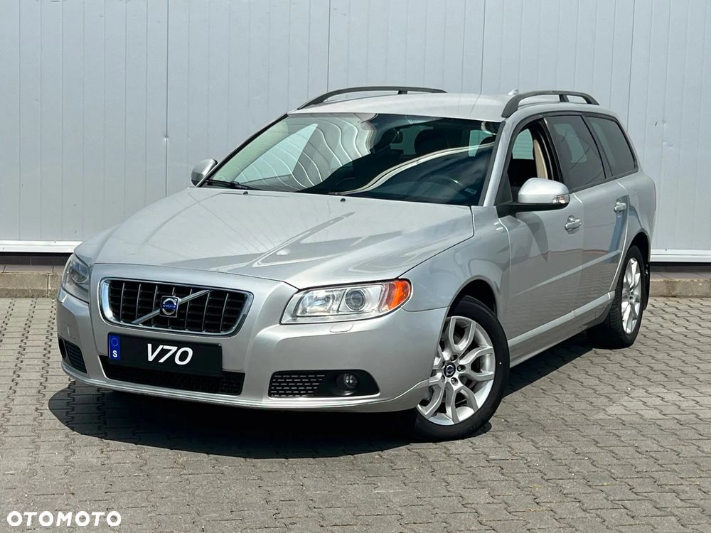 Volvo V70 D5 AWD Summum - 8