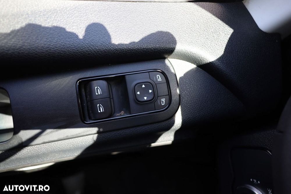 Mercedes-Benz Sprinter - 19