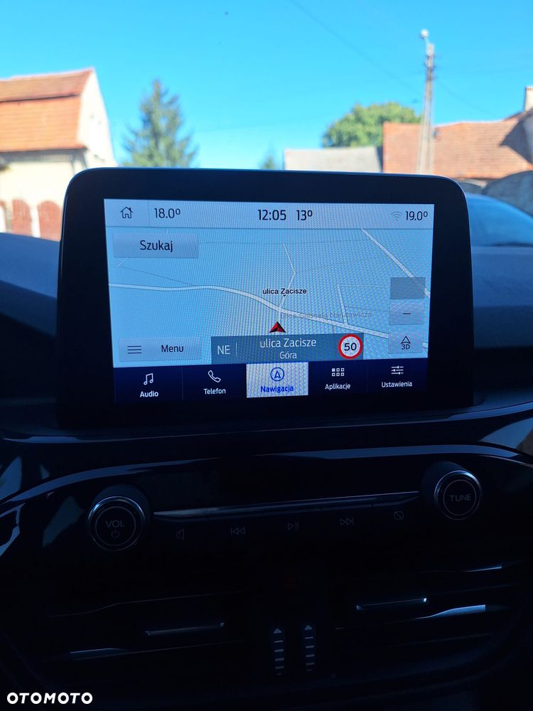 Ford Kuga 1.5 EcoBoost ST-LINE - 17