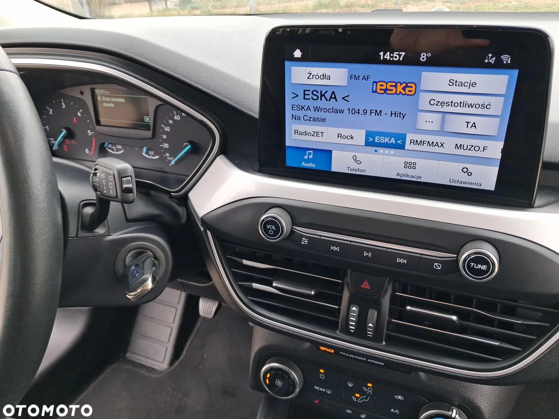 Ford Focus 1.5 TDCi SYNC Edition - 28