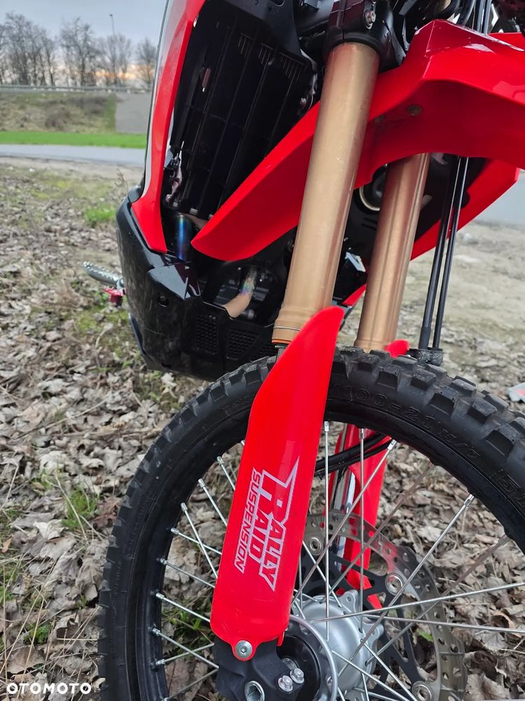 Honda CRF - 19