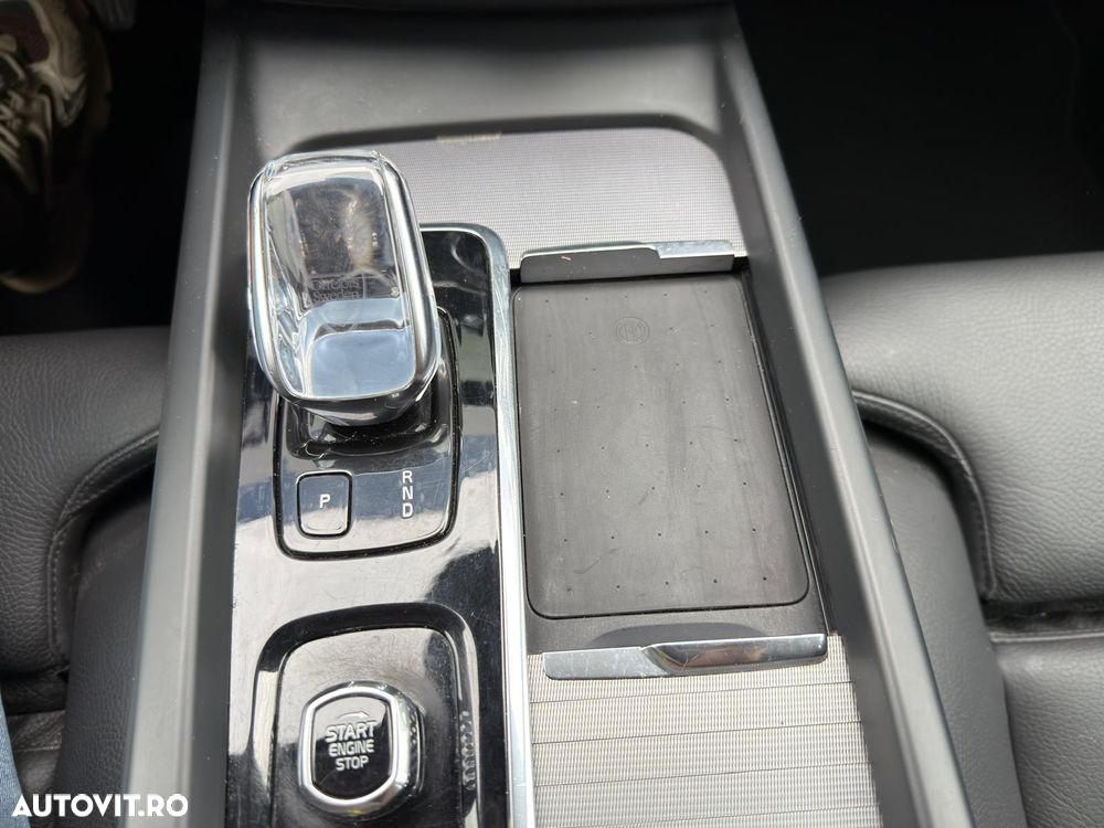 Volvo XC 60 B5 MHEV AT8 AWD Inscription - 18
