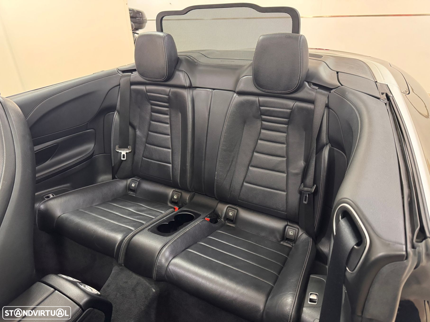 Mercedes-Benz E 220 d AMG Line - 51