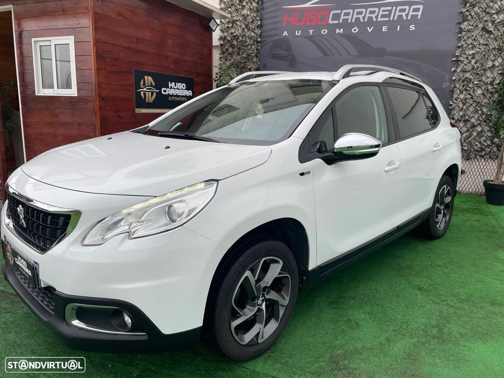 Peugeot 2008 PureTech 82 Style - 2