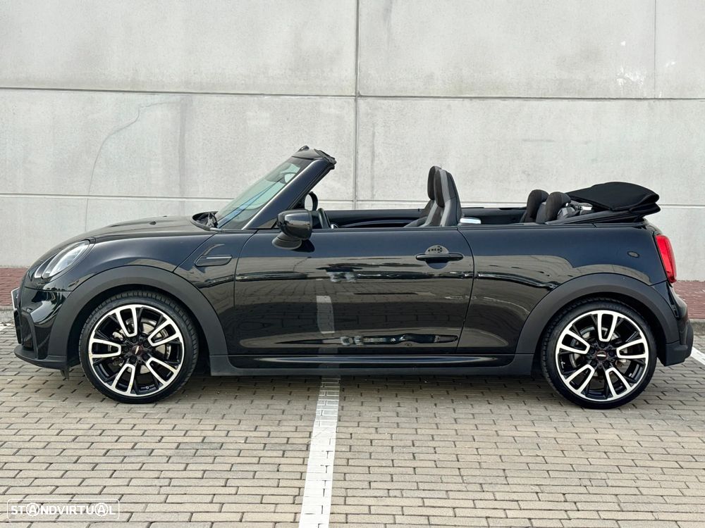 MINI Cabrio Cooper Premium JCW Auto - 6