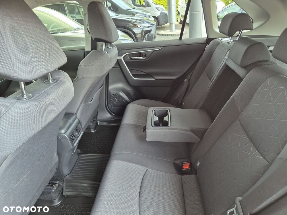 Toyota RAV4 2.0 Comfort 4x2 - 11