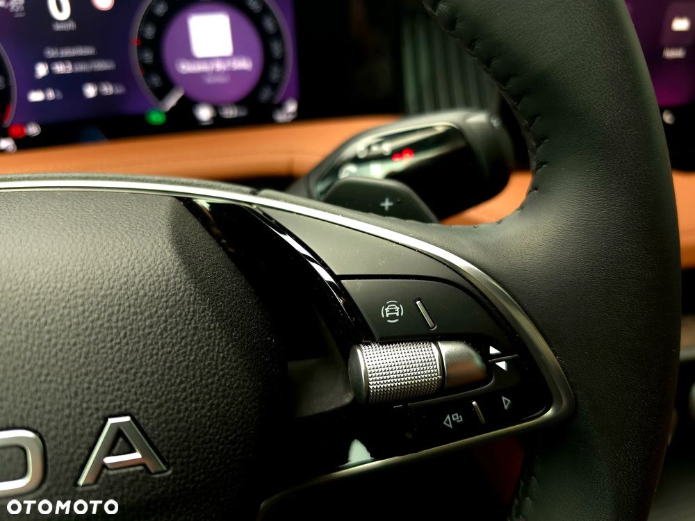 Skoda Superb 1.5 TSI Plug-in Hybrid L&K DSG - 24