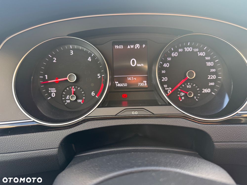 Volkswagen Passat 2.0 TDI BMT Comfortline DSG - 14