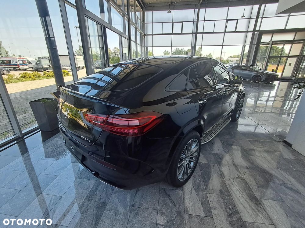 Mercedes-Benz GLE 300 d mHEV 4-Matic AMG Line - 4