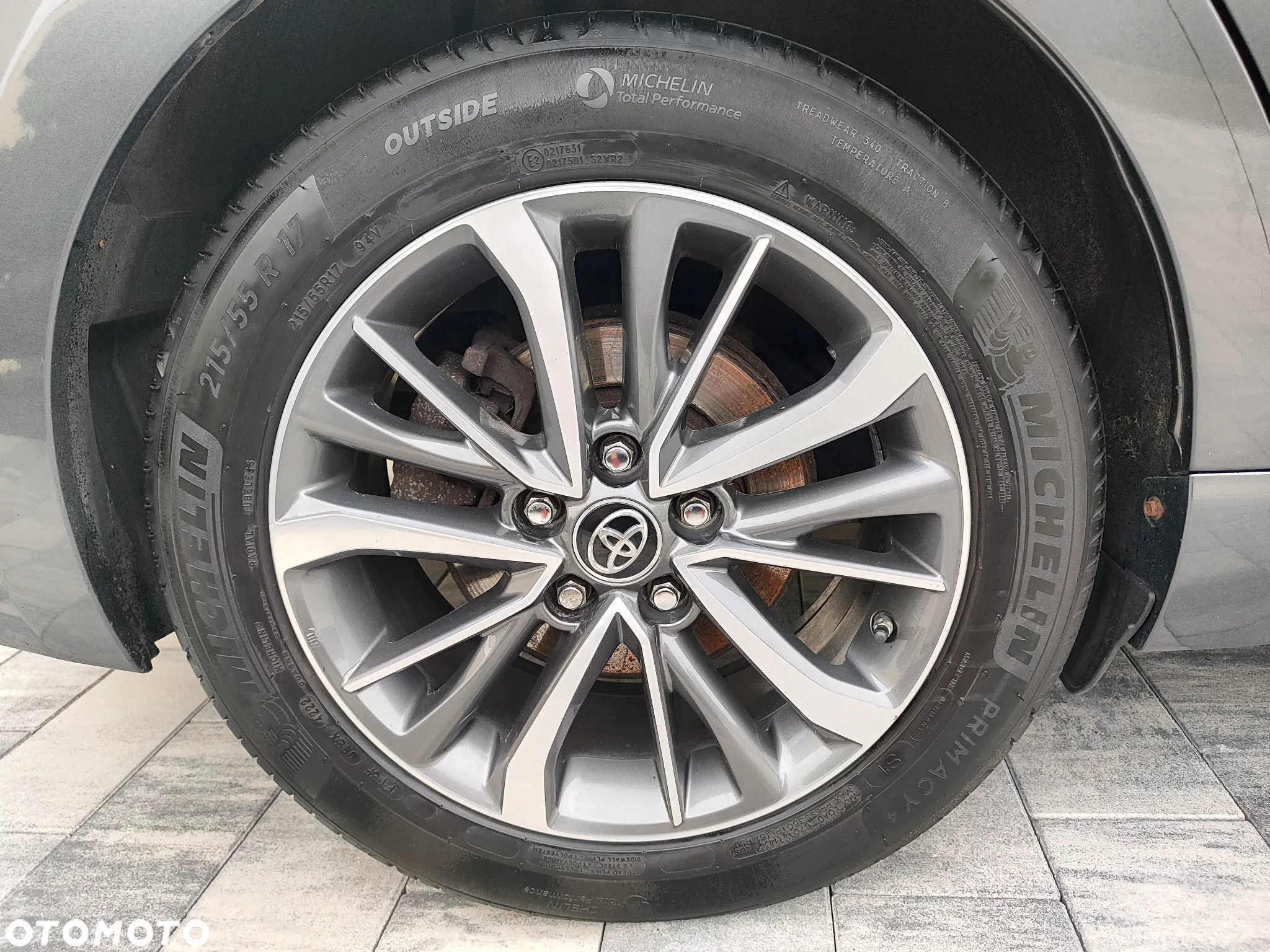 Toyota Avensis - 14