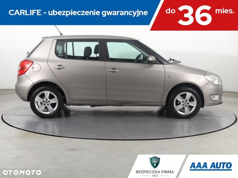 Skoda Fabia - 8