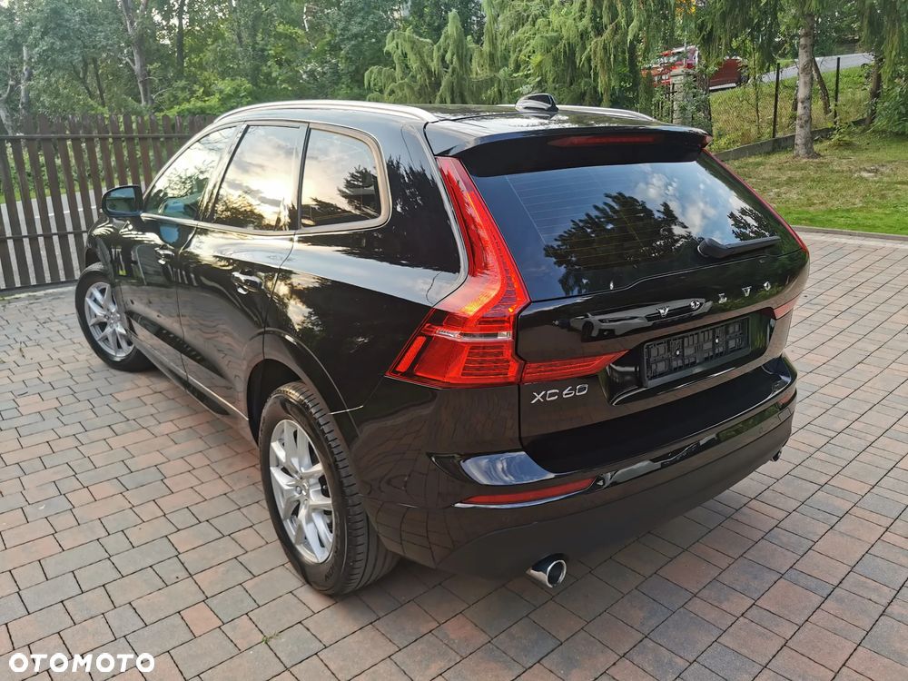 Volvo XC 60 B4 D AWD Geartronic Momentum Pro - 10