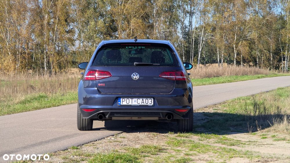 Volkswagen Golf GTI Performance BlueMotion Technology DSG - 10