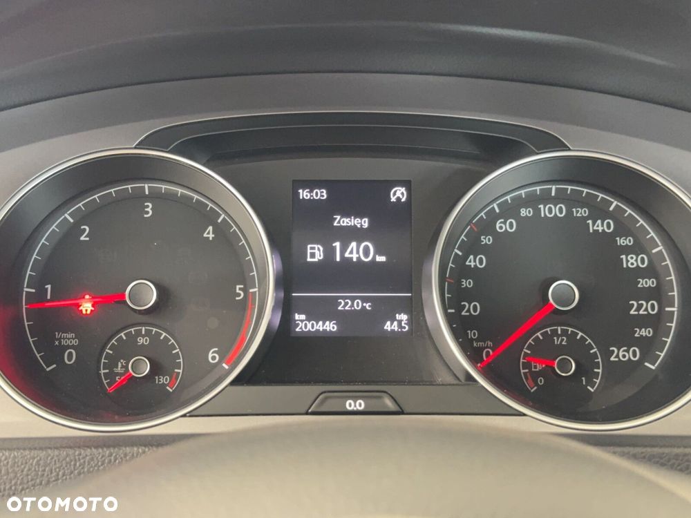 Volkswagen Golf Variant - 22