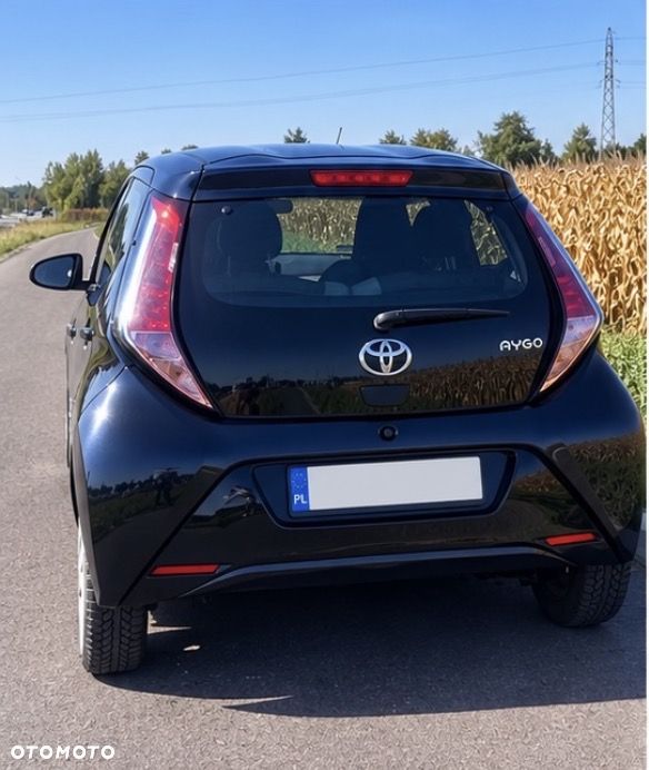 Toyota Aygo 2017 photo 2