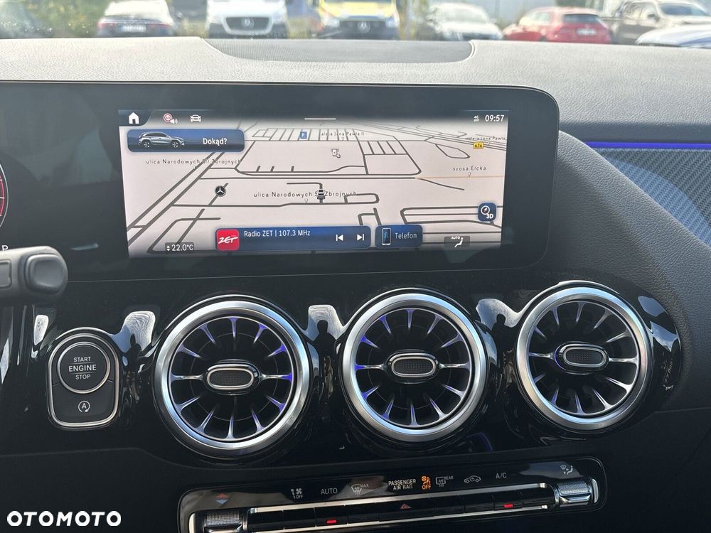 Mercedes-Benz GLA 200 AMG Line - 23