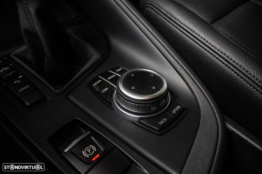 BMW X1 xDrive25e Advantage - 17