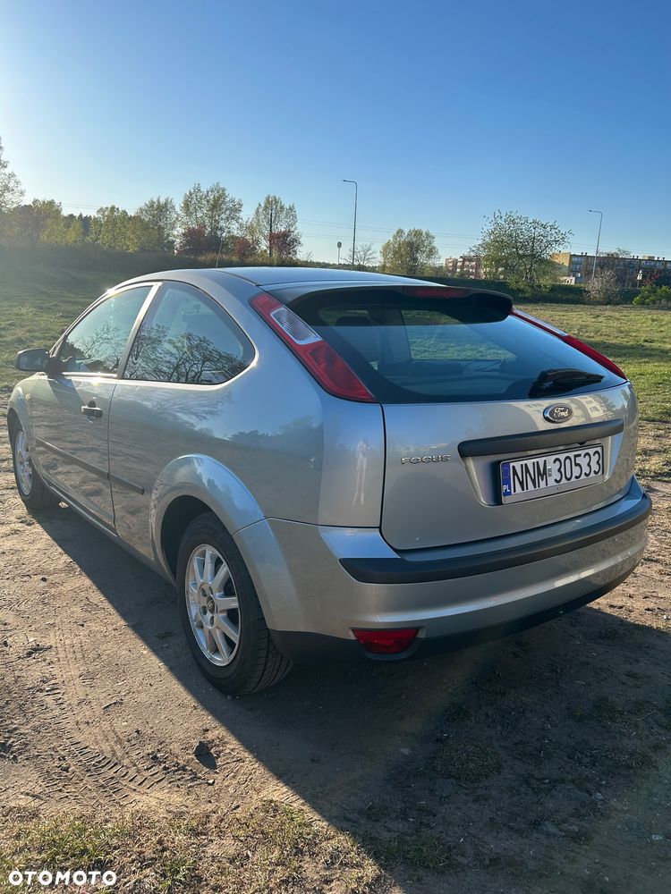 Ford Focus 1.6 Sport - 6