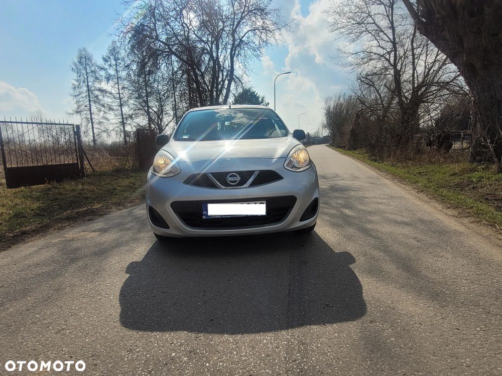 Nissan Micra 1.2 Bild der Frau - 10