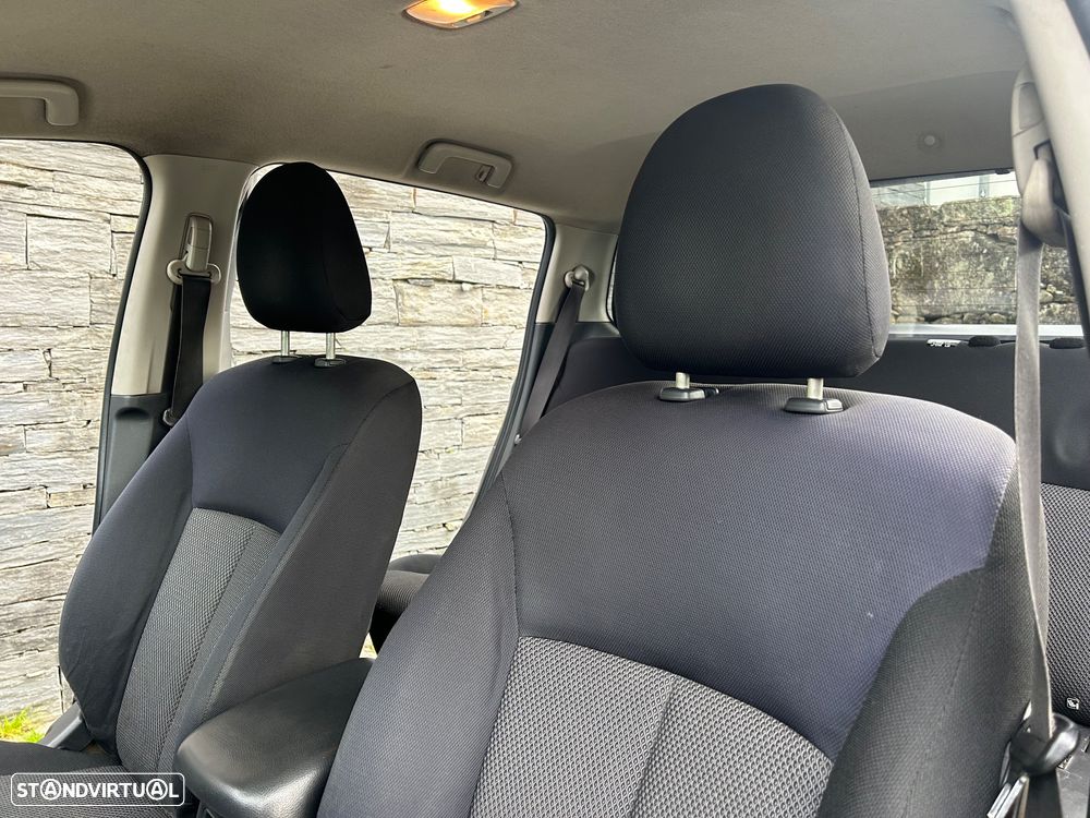 Mitsubishi L200 - 11