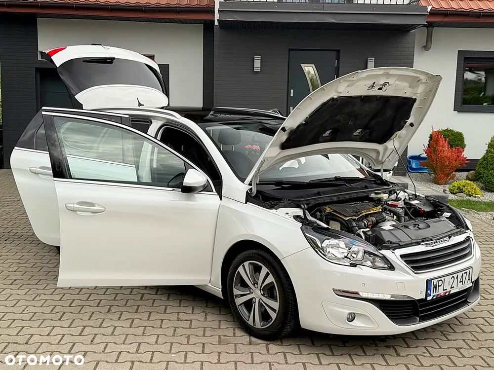 Peugeot 308 1.6 BlueHDi Allure S&S - 36