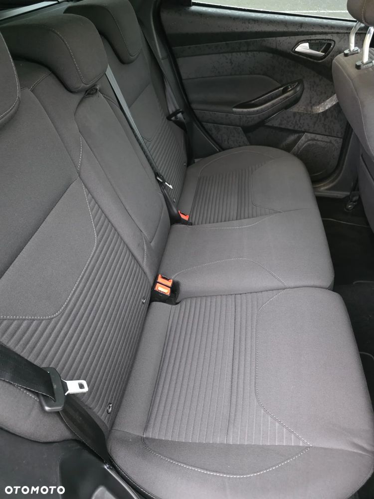 Ford Focus 2.0 TDCi SYNC Edition ASS PowerShift - 24