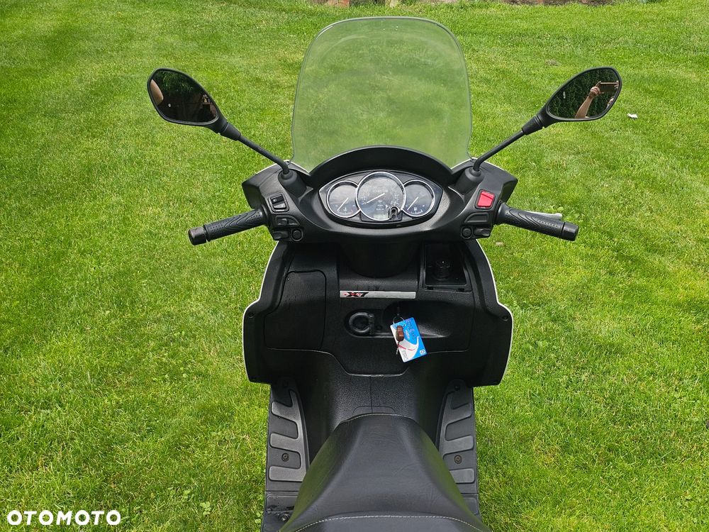 Piaggio X7 - 9