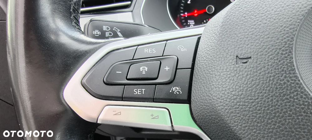 Volkswagen Passat 1.5 TSI EVO Business DSG - 14