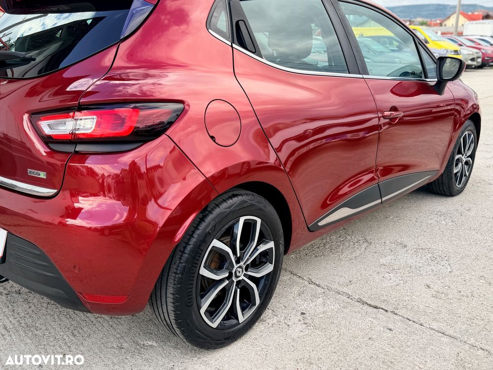 Renault Clio - 11