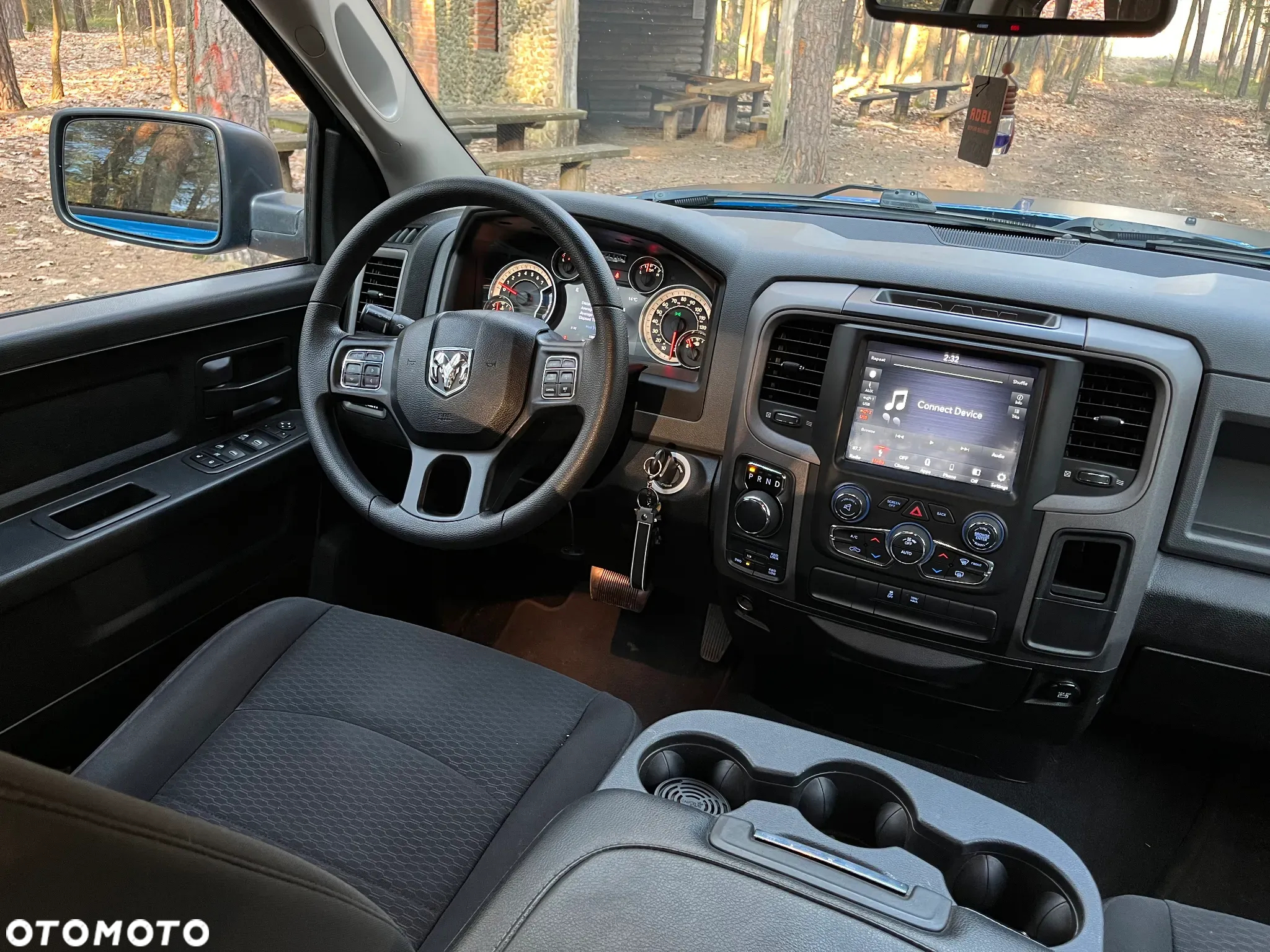 RAM 1500 - 23