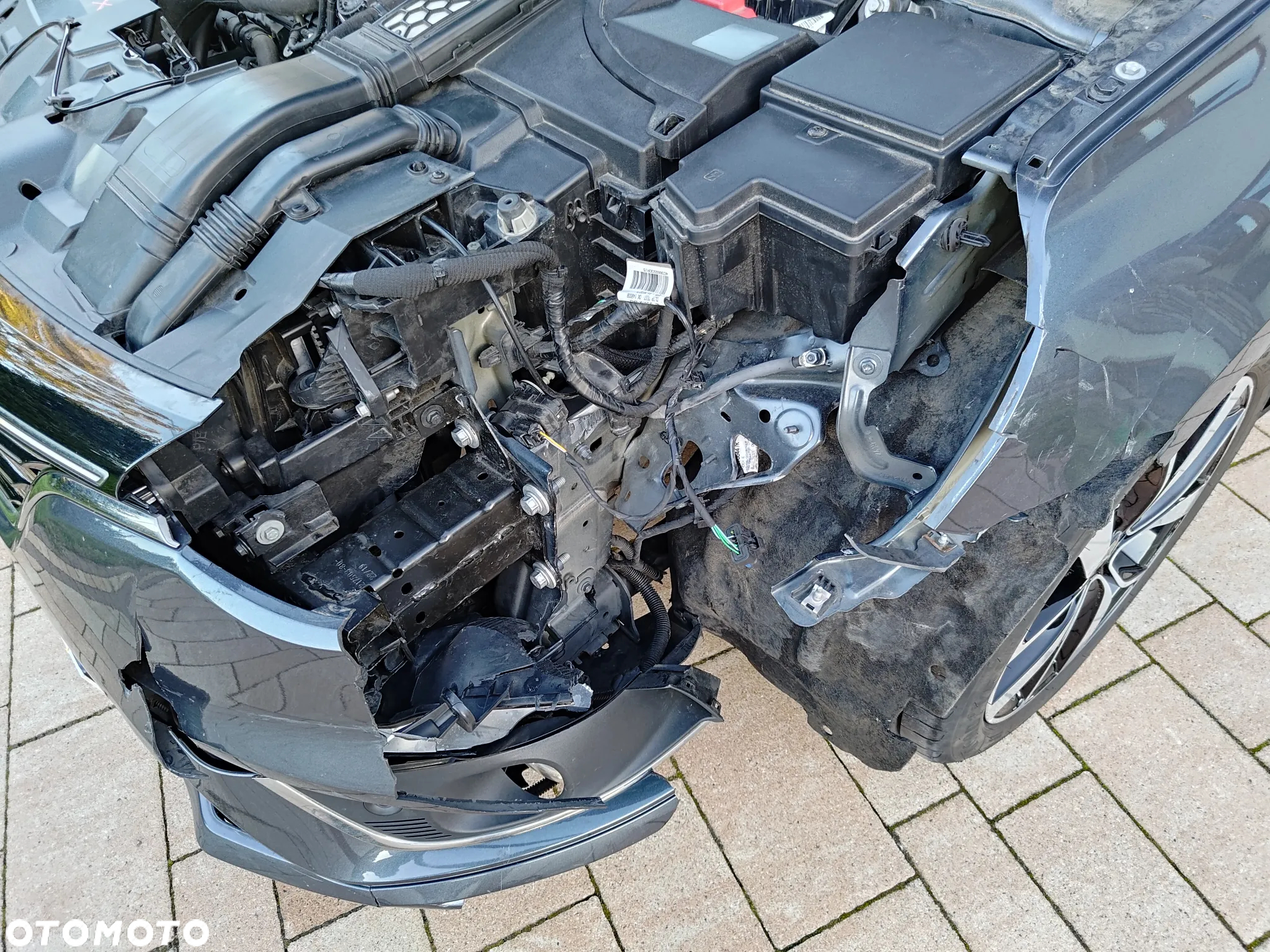 Renault Megane Grandtour TCe 140 GPF LIMITED - 14