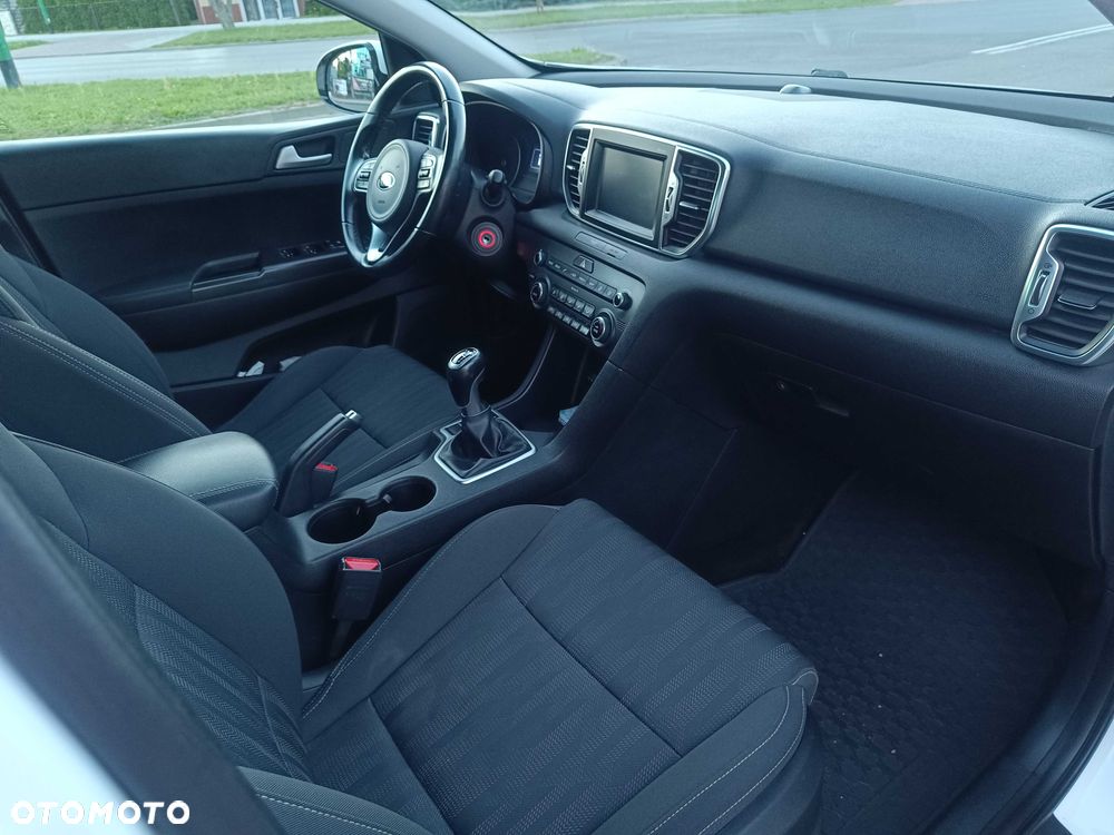 Kia Sportage - 4