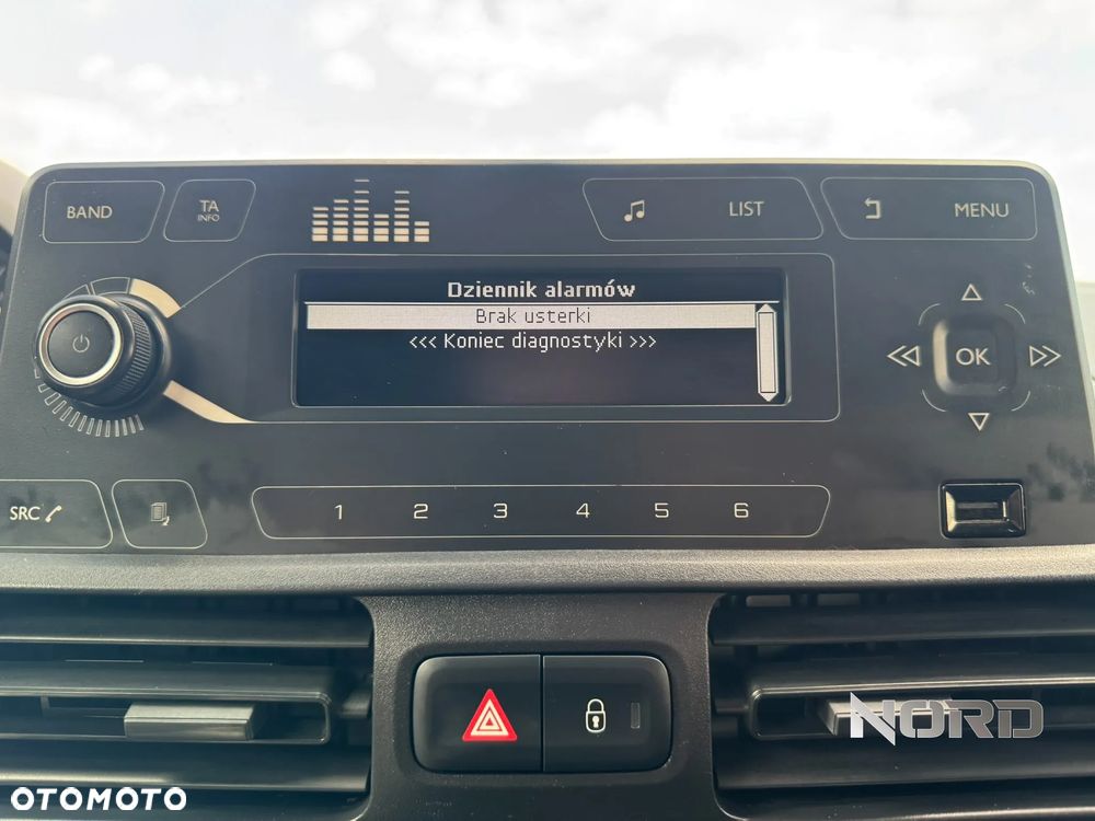 Peugeot Partner 4x4 1.5 Long Premium - 24