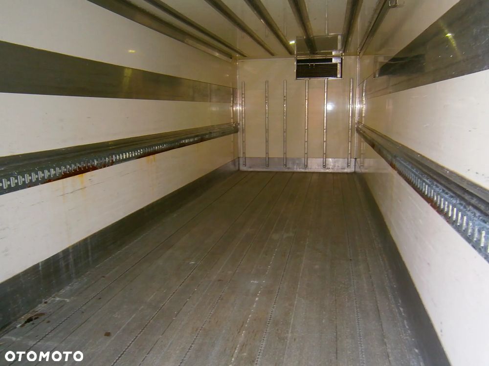 Mercedes-Benz Antos 25 360 Chłodnia dł 8,15 - 6