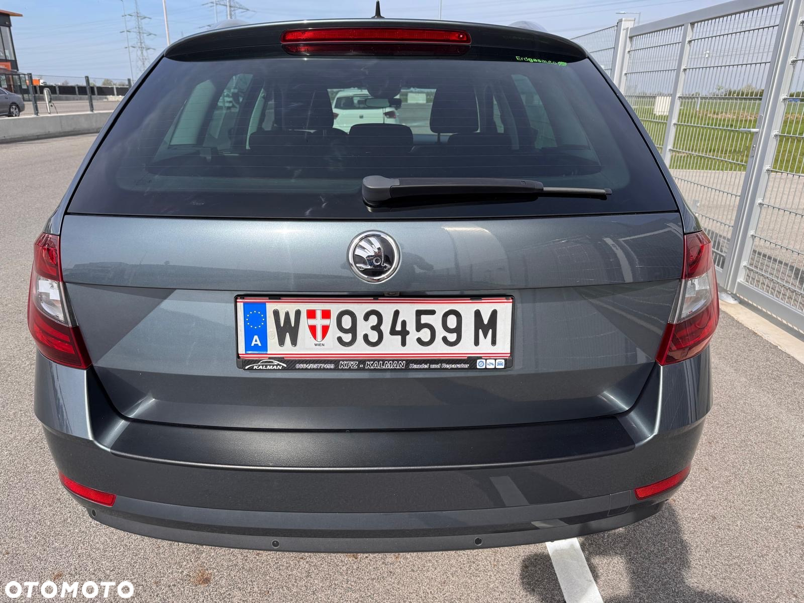 Skoda Octavia 1.4 TSI G-TEC CNG Style DSG - 4