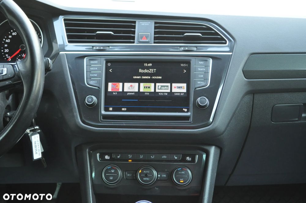 Volkswagen Tiguan 2.0 TDI SCR (BlueMotion Technology) Highline - 29