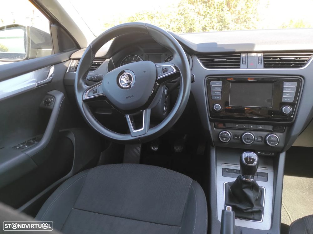 Skoda Octavia 1.6 TDI Elegance - 13