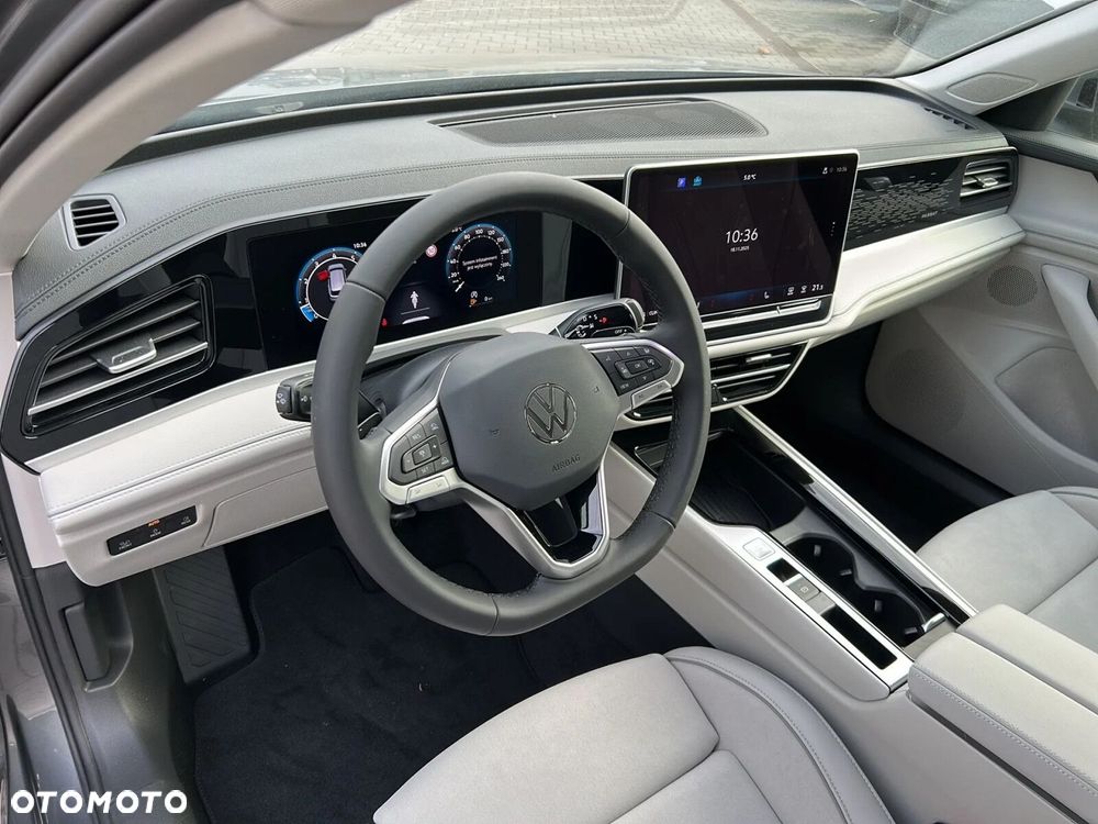 Volkswagen Passat Variant - 5